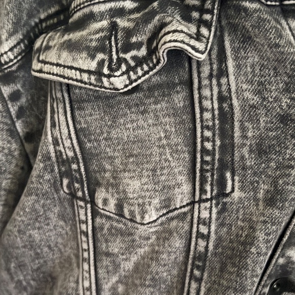 2X Blue Crown Acid Wash Denim Jacket 2XL Hooded Grey Skater Tillys - Picture 7 of 10